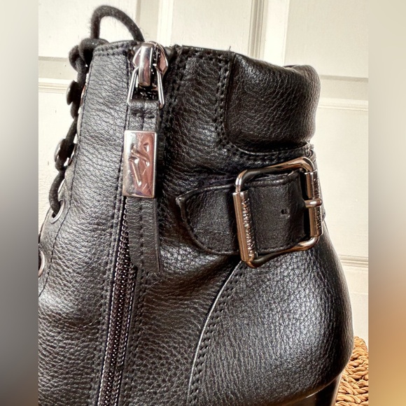 Vera Wang Catania Boots Lace Up‎ Detail Side Zip Size 7.5M - Picture 8 of 14
